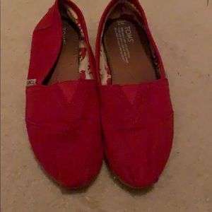 Red Toms